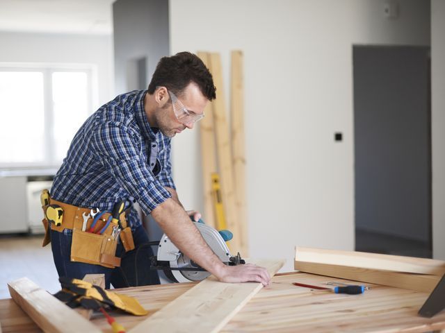 Ремонт и изготовление корпусной мебели в Энгельсе и Саратове